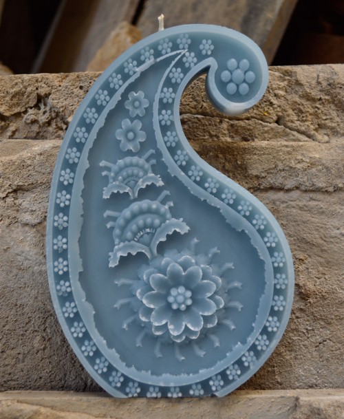 Paisley candle (grey)